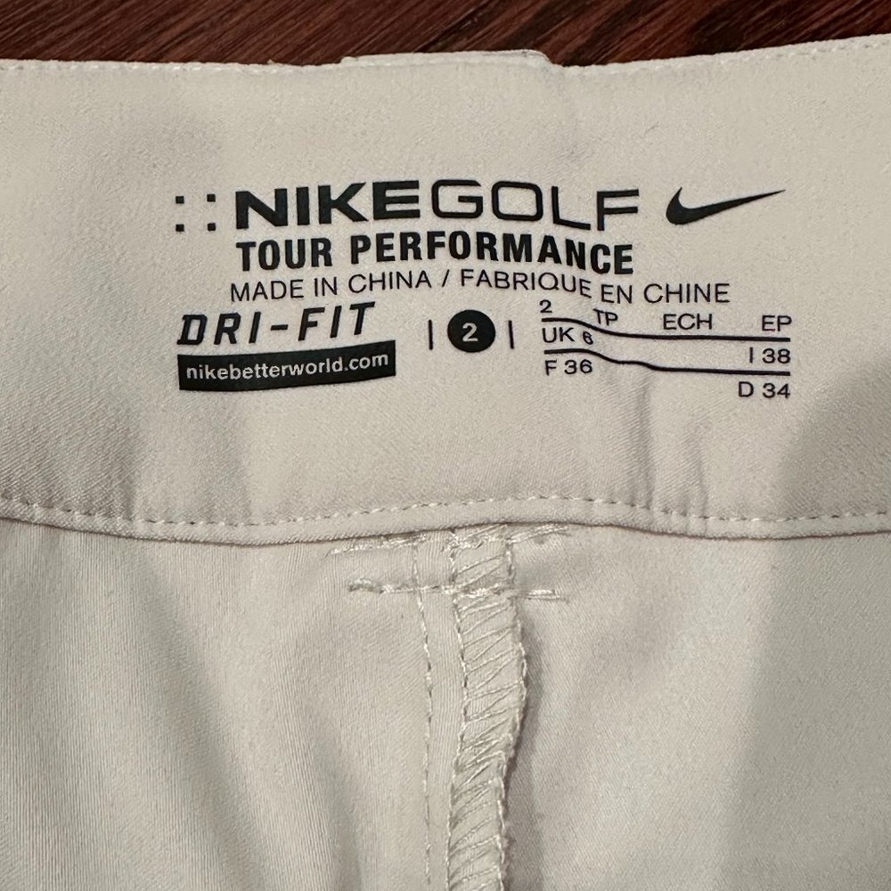 NWT - Nike Golf Tour Performance Women's Skort - Beige - Size 2 - Picture 4 of 9